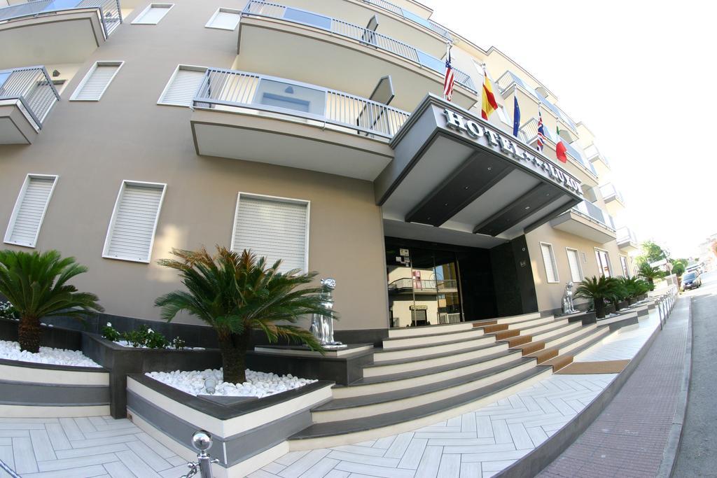 Hotel Luxor Casoria Extérieur photo