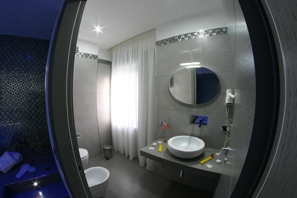 Hotel Luxor Casoria Extérieur photo